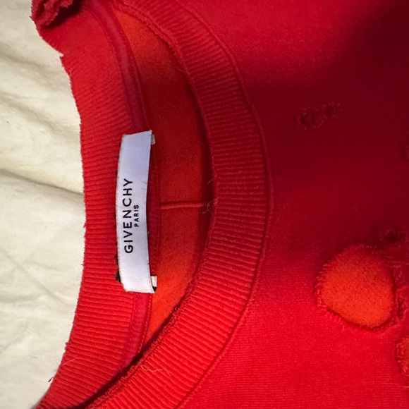 Givenchy distressed logo print Crewneck Worn Maybe 5 Times Dry Cleaned Twice - Picture 5 of 5